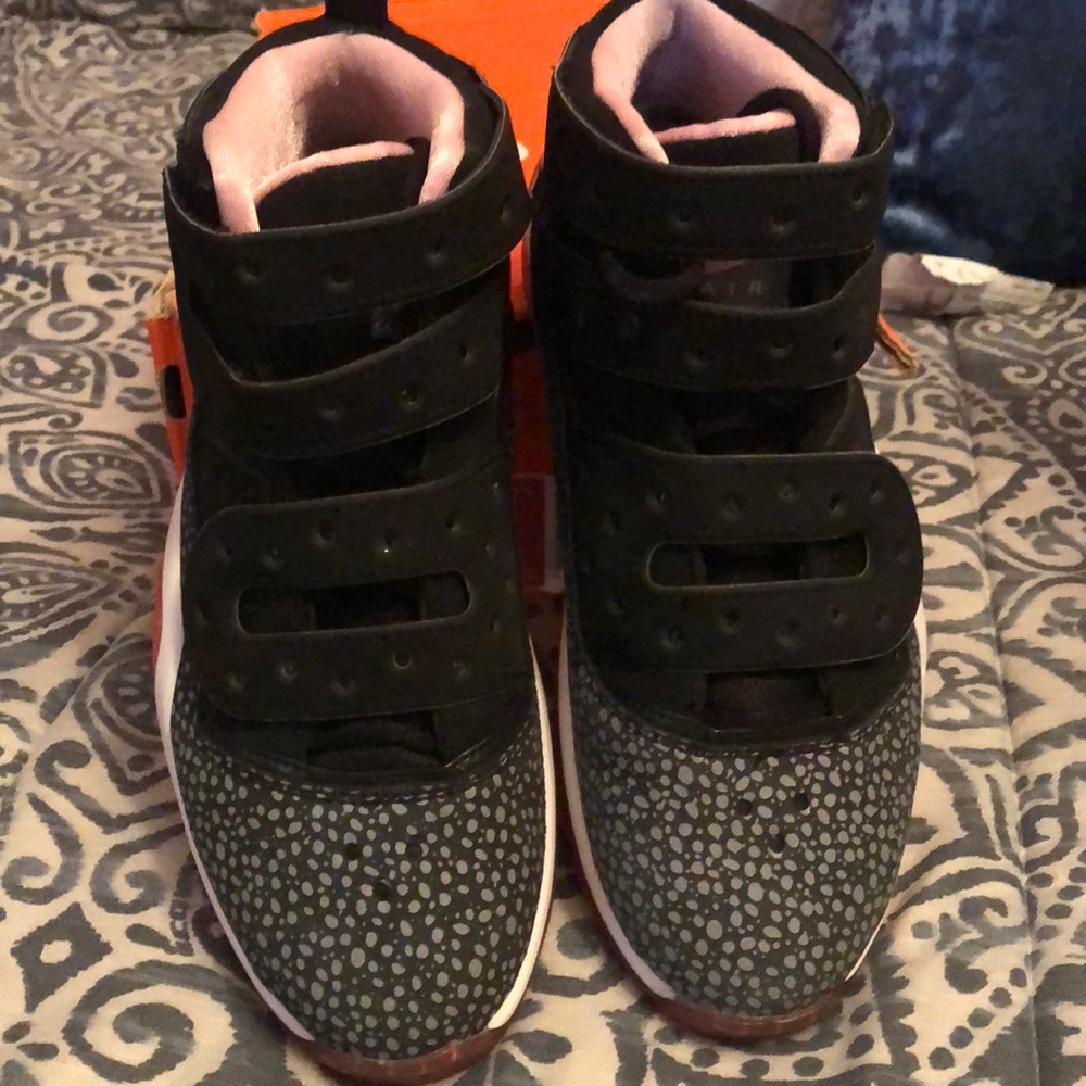 Women’s bike air ol school